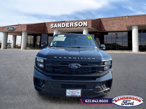 Certified 2025 Ford Expedition Max Active AWD/4WD image 8