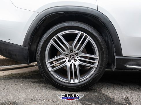 Used 2021 Mercedes-Benz GLS 450 4MATIC image 11