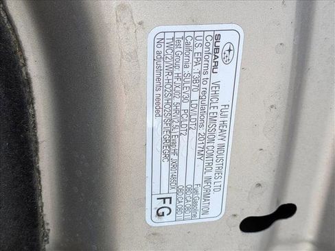 Used 2017 Subaru Outback 2.5i Limited AWD/4WD image 13