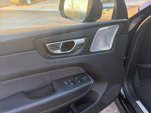 Used 2021 Volvo XC60 T8 Polestar w/ Protection Package Premier image 5