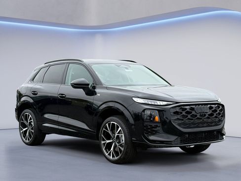 New 2026 Audi Q3 quattro 2.0T AWD/4WD image 4