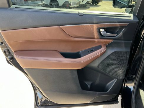 Used 2023 Acura MDX FWD w/ Technology Package image 18