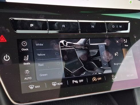 Used 2025 Maserati Grecale Modena AWD/4WD image 15