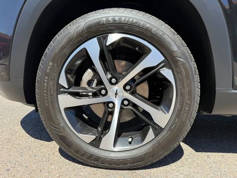 Used 2024 Chevrolet Trax RS image 45