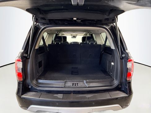 Used 2018 Ford Expedition Max Platinum AWD/4WD image 26