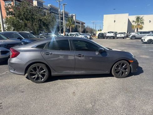 Used 2019 Honda Civic Sport image 2