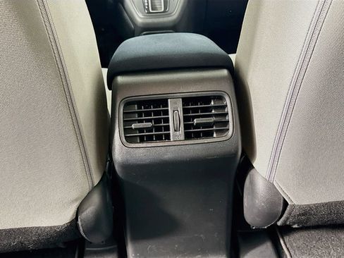 Used 2015 Honda CR-V LX image 24
