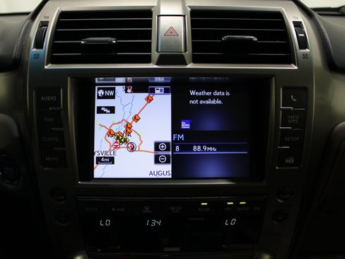 Used 2016 Lexus GX 460 Luxury w/ Preferred Accessory Package AWD/4WD image 15