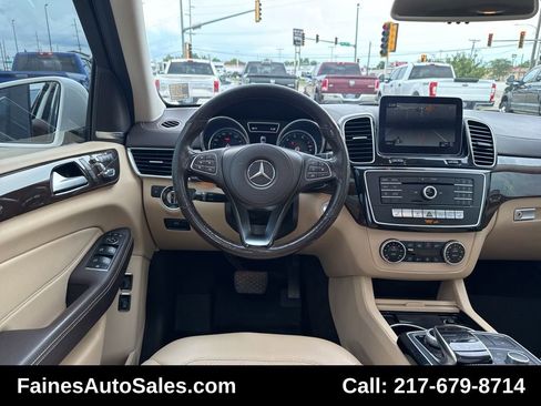Used 2018 Mercedes-Benz GLS 450 4MATIC image 61