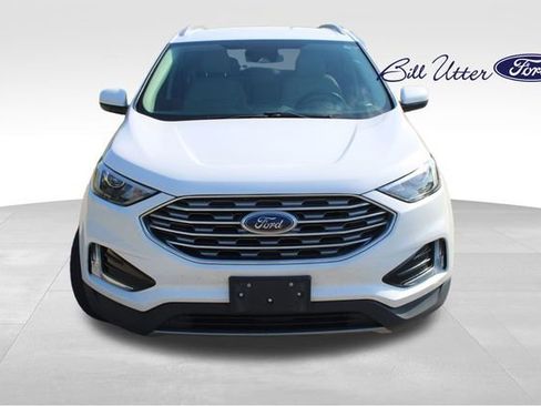 Certified 2022 Ford Edge SEL w/ Convenience Package image 2