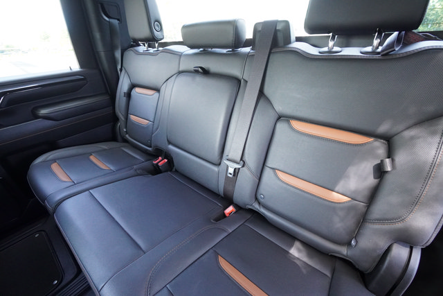 Used 2024 GMC Sierra 3500 AT4 AWD/4WD image 24
