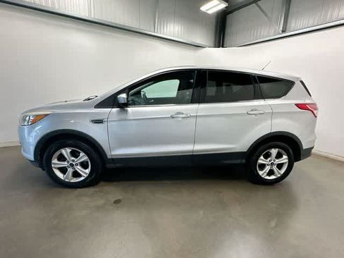 Used 2014 Ford Escape SE FWD image 2