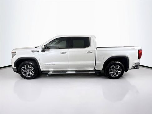 Used 2022 GMC Sierra 1500 SLT w/ SLT Premium Plus Package AWD/4WD image 14