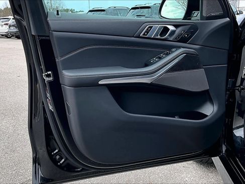 Used 2025 BMW X5 xDrive40i image 25