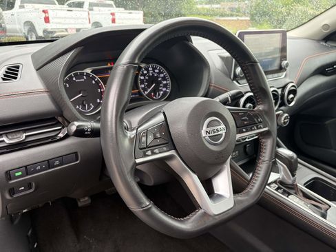 Used 2021 Nissan Sentra SR FWD image 7