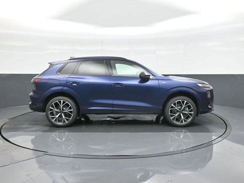 New 2026 Audi Q3 quattro 2.0T AWD/4WD image 8
