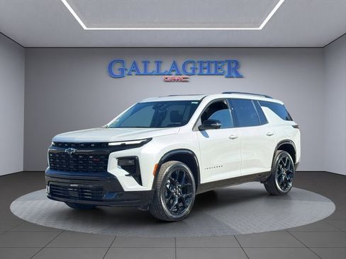 Used 2024 Chevrolet Traverse RS w/ LPO, Floor Liner Package image 10