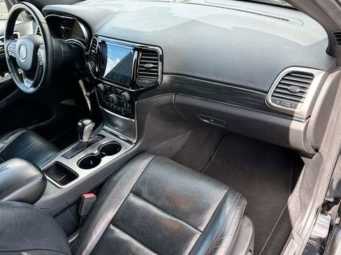 Used 2019 Jeep Grand Cherokee Limited w/ Luxury Group II image 30
