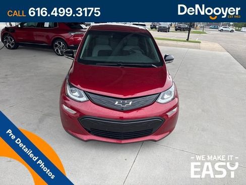 Used 2020 Chevrolet Bolt LT FWD image 10