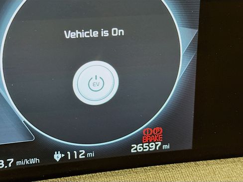 Used 2024 Kia EV6 Light AWD/4WD image 19