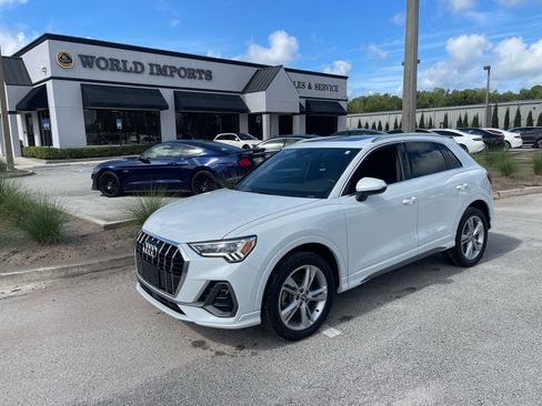 Used 2019 Audi Q3 2.0T Premium Plus w/ Premium Plus Package AWD/4WD image 48