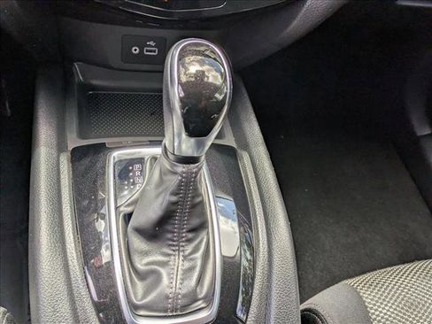 Used 2020 Nissan Rogue Sport SV w/ All-Weather Package FWD image 11