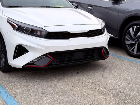 Used 2023 Kia Forte GT-Line w/ GT-Line Premium Package image 2