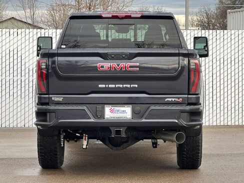 New 2026 GMC Sierra 2500 AT4 w/ AT4 Premium Plus Package AWD/4WD image 5