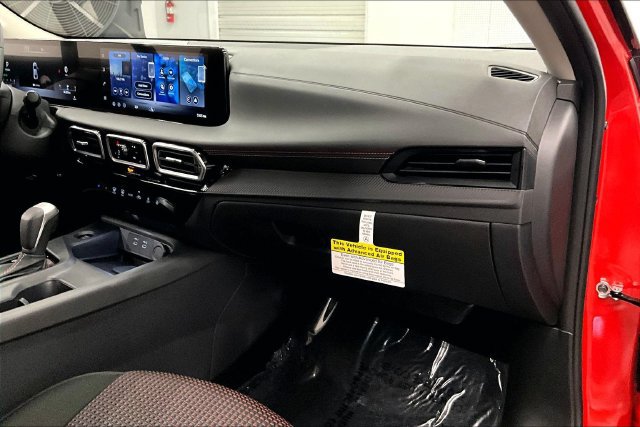 New 2027 Nissan Sentra SR FWD image 36