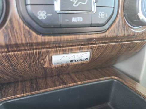Used 2013 Ford F150 Lariat w/ Mid Equipment Group AWD/4WD image 27