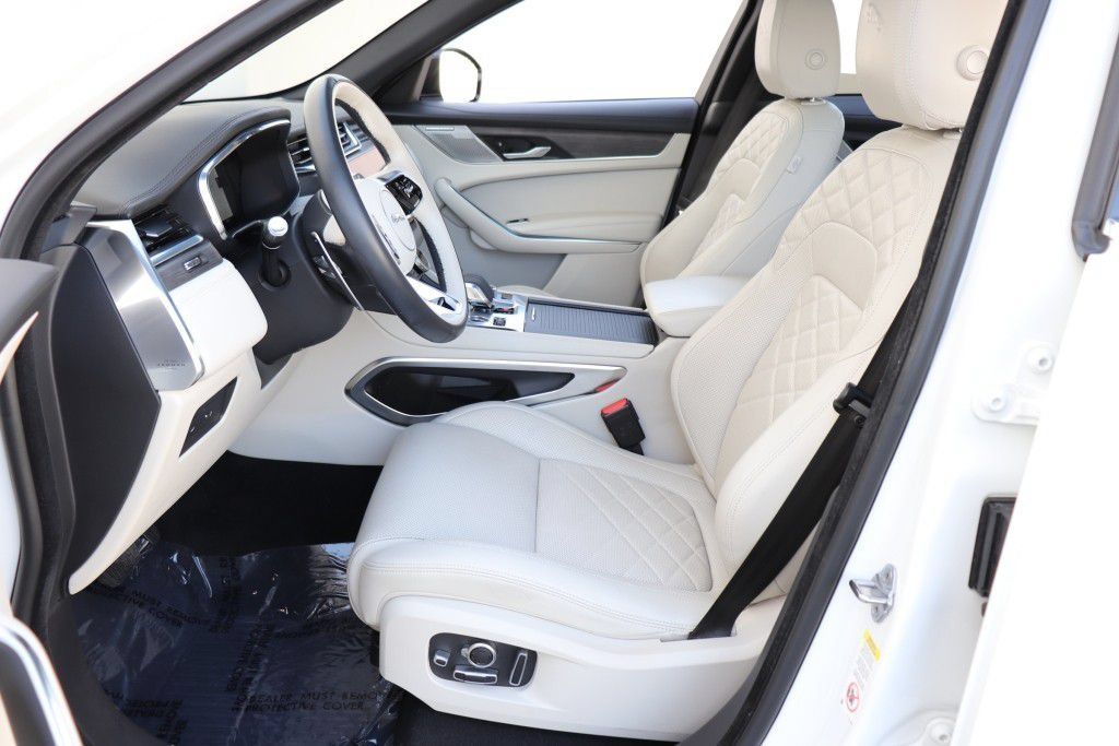 Used 2021 Jaguar F-PACE S AWD/4WD image 17