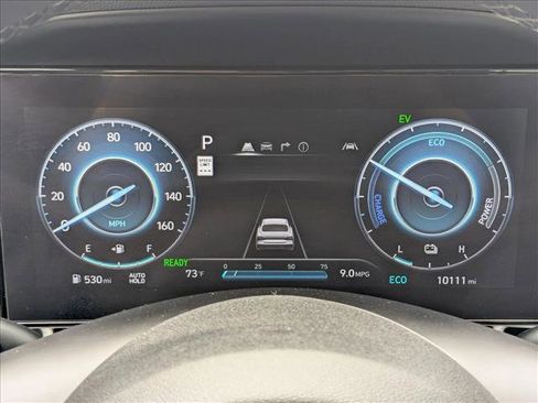 Used 2024 Hyundai Elantra Limited image 11