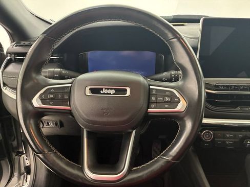 Used 2022 Jeep Compass High Altitude AWD/4WD image 22