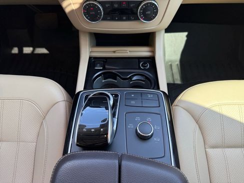 Certified 2018 Mercedes-Benz GLE 350 4MATIC image 15
