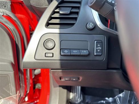 Used 2016 Chevrolet Corvette Stingray Convertible w/ 3LT Preferred Equipment Group image 28