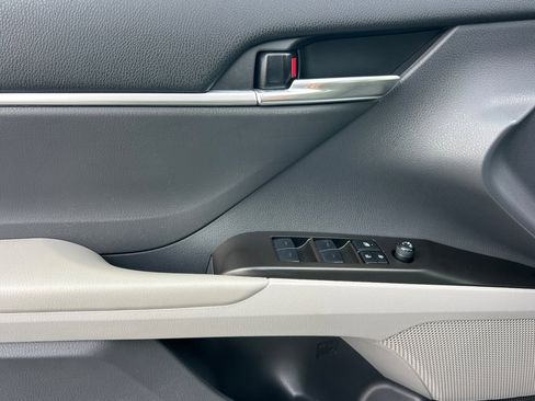 Certified 2023 Toyota Camry LE image 17