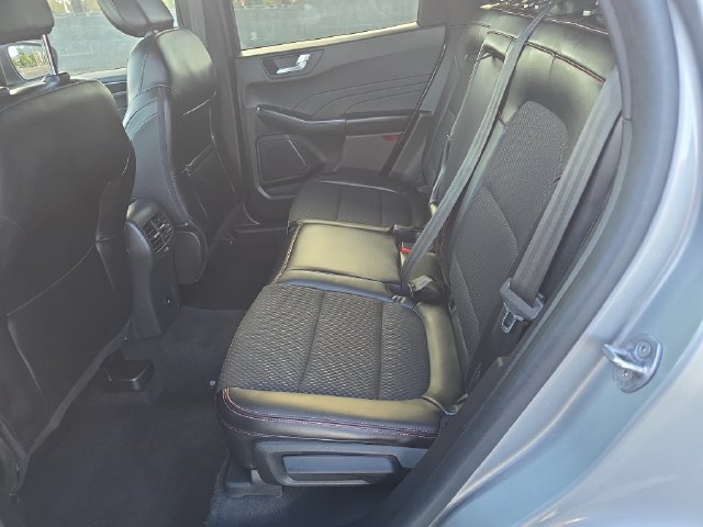 Used 2023 Ford Escape ST-Line w/ Tech Pack #1 FWD image 18