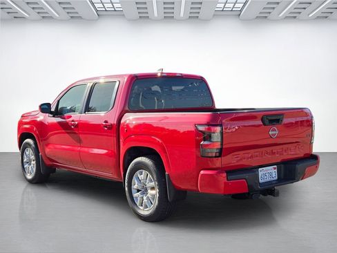 Used 2022 Nissan Frontier SV w/ Technology Package RWD image 6