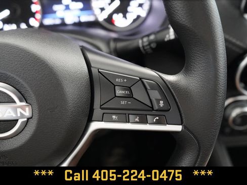 Used 2025 Nissan Sentra SV FWD image 30