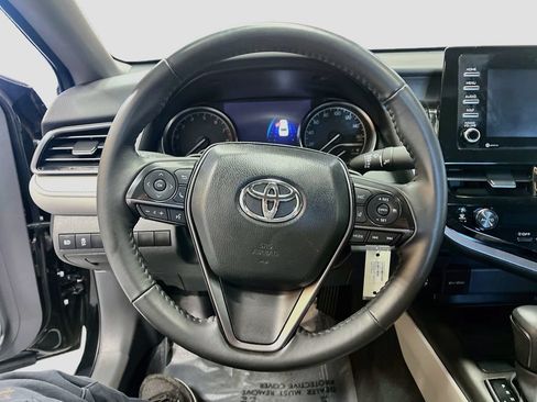 Used 2024 Toyota Camry SE AWD/4WD image 11