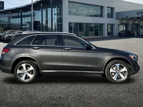 Certified 2022 Mercedes-Benz GLC 300 4MATIC w/ Premium Package Lite image 3