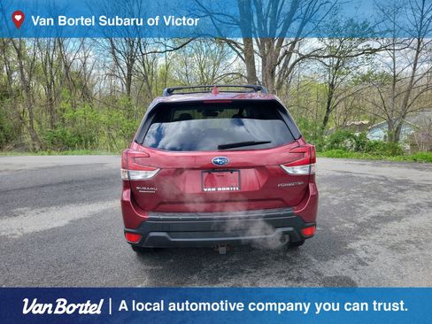 Used 2019 Subaru Forester Limited AWD/4WD image 4
