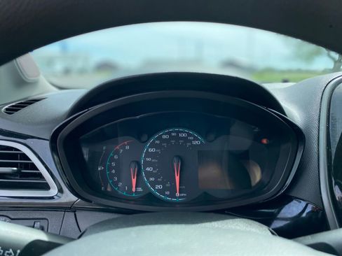 Used 2021 Chevrolet Spark LT FWD image 31