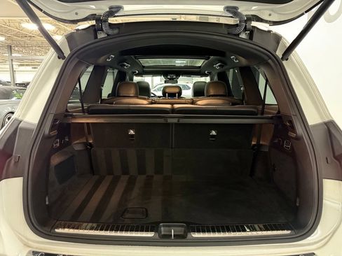 Used 2023 Mercedes-Benz GLS 450 4MATIC image 16