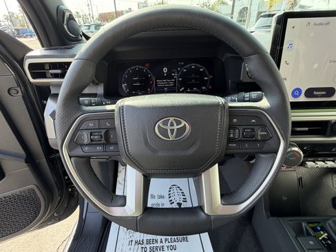 Used 2025 Toyota 4Runner TRD Sport Premium AWD/4WD image 26