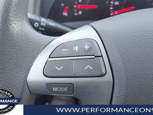 Used 2010 Toyota Camry LE image 15