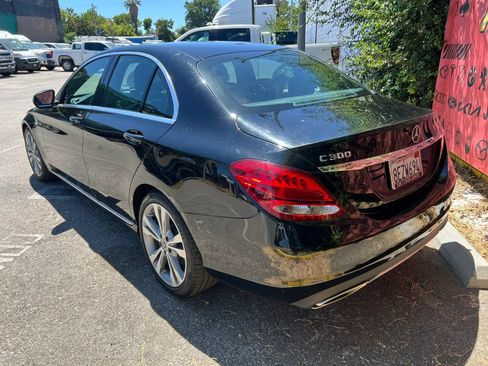 Used 2018 Mercedes-Benz C 300 Sedan image 6