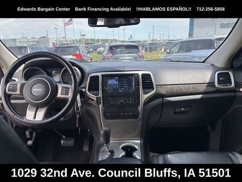 Used 2012 Jeep Grand Cherokee Laredo AWD/4WD image 10