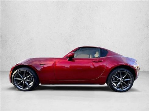 Used 2020 MAZDA MX-5 Miata RF Grand Touring image 6