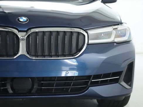 Used 2023 BMW 540i xDrive AWD/4WD image 8
